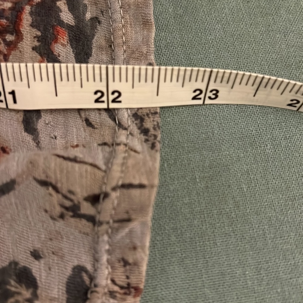 Brand new Lucky 3/4 sleeve top - Picture 6 of 7